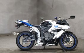 HONDA CBR600RR 2008 PC40