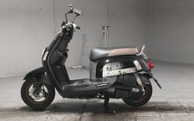 YAMAHA CUXI 100 C1DW