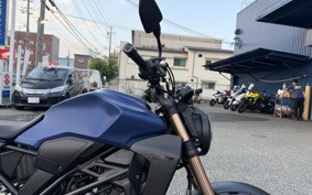 HONDA CB250R MC52