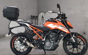 KTM 125 DUKE JPA40