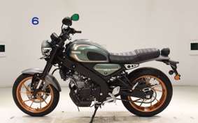 YAMAHA XSR155 2025