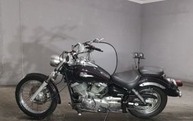 YAMAHA DRAGSTAR 250 VG02J
