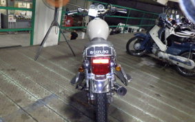SUZUKI GN125 H 2022