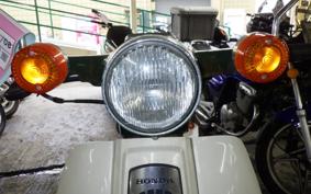 HONDA C50 SUPER CUB AA01