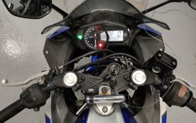 YAMAHA YZF-R25 RG10J