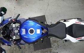 SUZUKI GSX-R750 2011