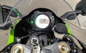 KAWASAKI ZX 10 NINJA R ZXT00E