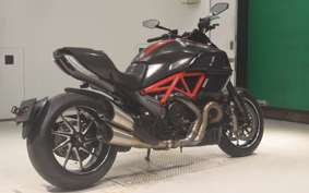 DUCATI DIAVEL Carbon 2017