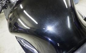 SUZUKI GSX1300R HAYABUSA 2000