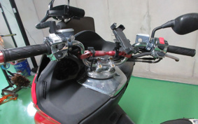 HONDA FORZA MF08