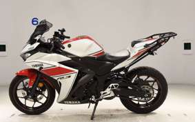 YAMAHA YZF-R3 2018 RH13J
