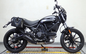 DUCATI SCRAMBLER SIXTY2 2017 KA00