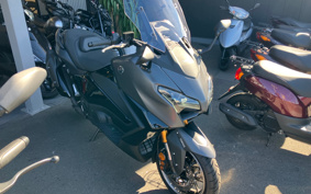 YAMAHA T-MAX 560 A 2026 SJ21J