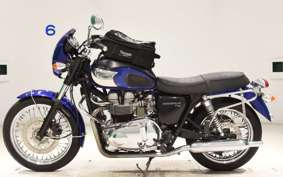 TRIUMPH BONNEVILLE T100 2005
