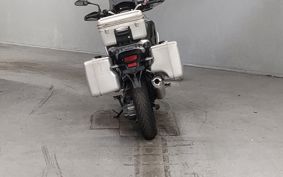 HONDA VFR1200X DCT SC70