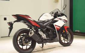 YAMAHA YZF R-3 2016 RH07J