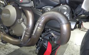 DUCATI M1200S 2015