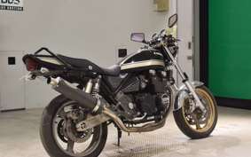 KAWASAKI ZEPHYR 400 KAI 2001 ZR400C