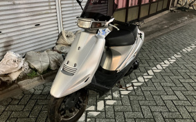 SUZUKI ADDRESS V100 CE11A