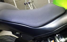 KAWASAKI ER600 N 2012