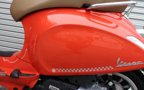 VESPA PRIMA BEIGE RA125