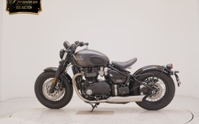 TRIUMPH BONNEVILLE BOBBER 2022