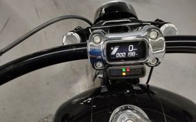 HARLEY FXBRS1870 2022 YHK