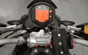 KTM 250 DUKE JGE40