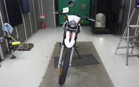 YAMAHA SEROW 250 Gen.2 2024 DG17J