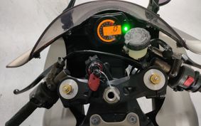 KAWASAKI ZX 10 NINJA R 2005 ZXT00C