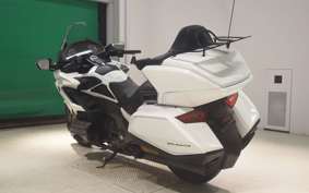 HONDA GL 1800 GOLD WING TOUR DCT SC79