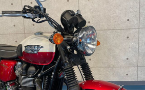 TRIUMPH BONNEVILLE T100 2012 TJ9157