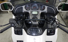 HONDA GL 1800 GOLD WING 2004 SC47
