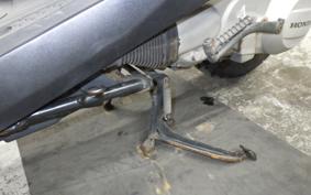 HONDA SDH125T 1999