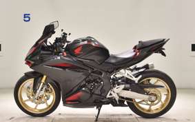 HONDA CBR250RR A MC51