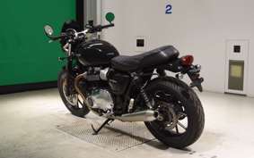 TRIUMPH STREET TWIN 2017