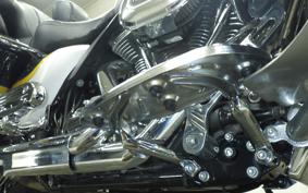 HARLEY FLHTCUSE 1800CVO 2012