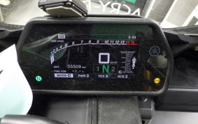 YAMAHA YZF-R1 2018
