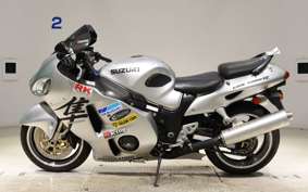 SUZUKI GSX-1300R HAYABUSA 2000