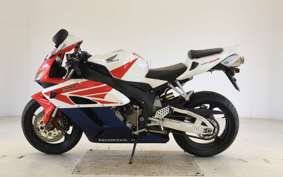HONDA CBR1000RR 2005 SC57
