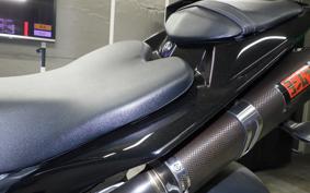 YAMAHA YZF-R1