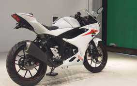 SUZUKI GSX-R125