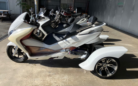 HONDA  FORZA  TRIKE  MF10