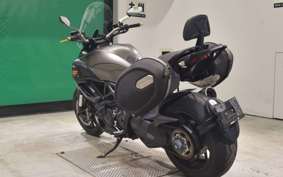 DUCATI DIAVEL STRADA 2014