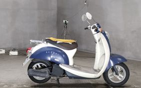 HONDA CREA SCOOPY AF55
