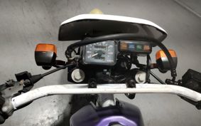 HONDA XLR200R MD29