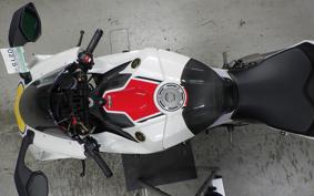 YAMAHA YZF-R1 2024