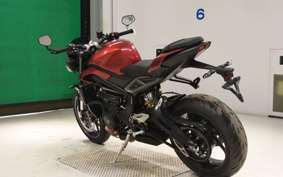 TRIUMPH STREET TRIPLE RS 2024