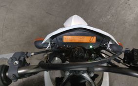 KAWASAKI KLX125 LX125C