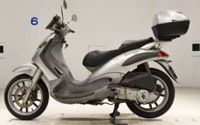 PIAGGIO BEVERLY 200